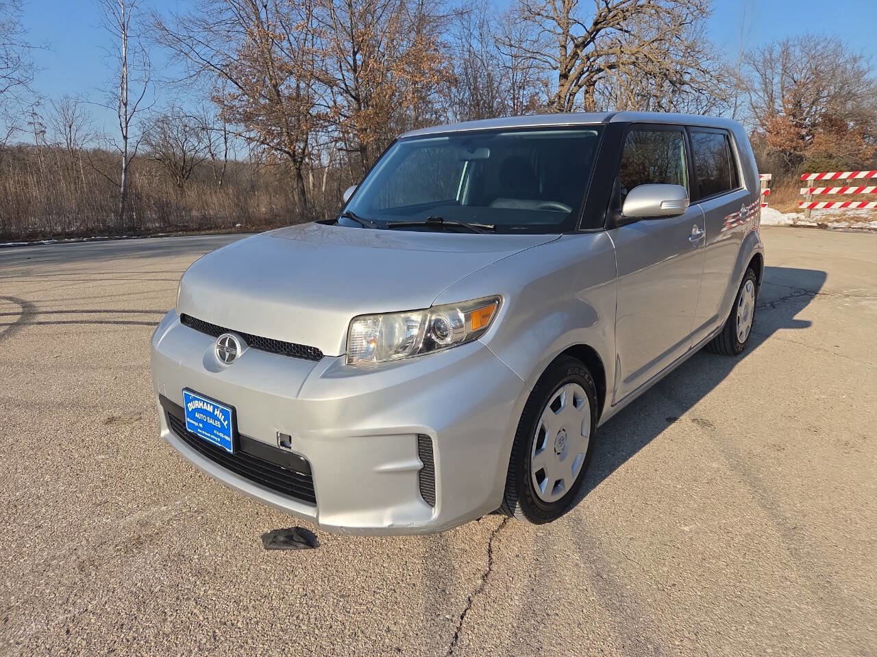 Used 2012 Scion xB image 2