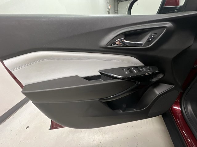 Certified 2024 Chevrolet Trax LT w/ Driver Confidence Package FWD image 21