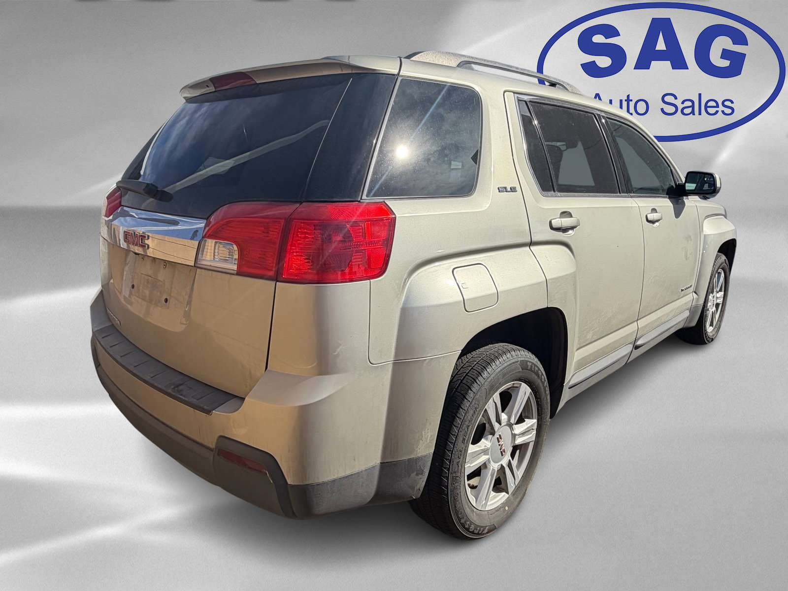 Used 2014 GMC Terrain SLE w/ Convenience Package image 3