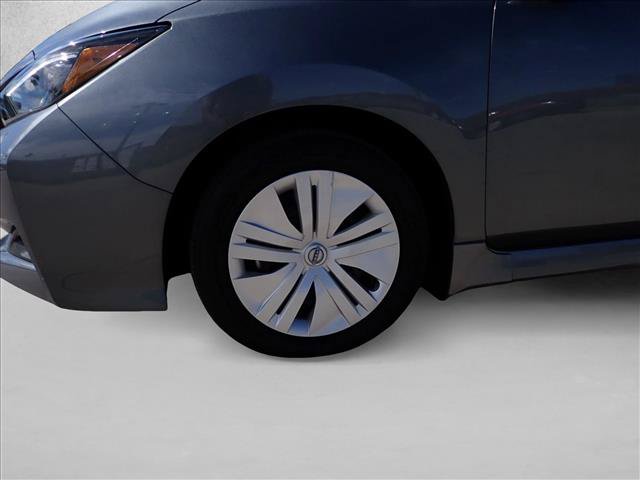 Used 2025 Nissan Leaf S FWD image 7