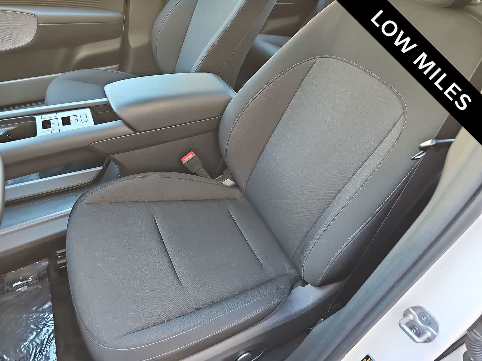 Certified 2025 Hyundai Ioniq 6 SE RWD image 15