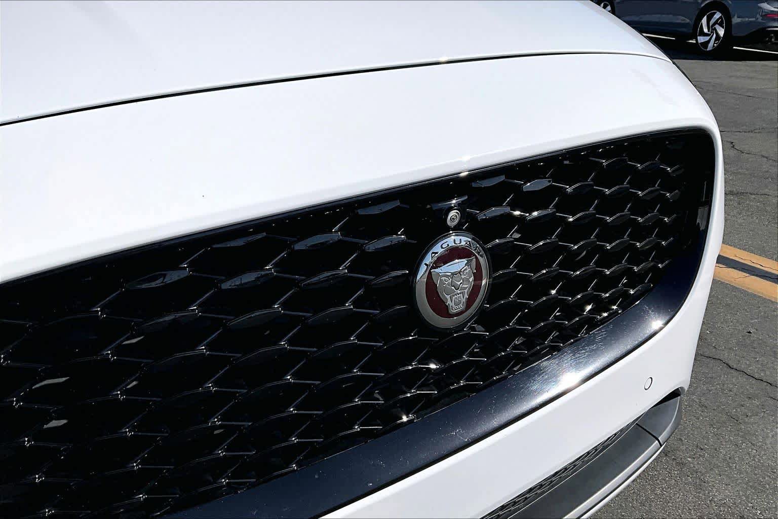 Used 2022 Jaguar E-PACE SE AWD/4WD image 29