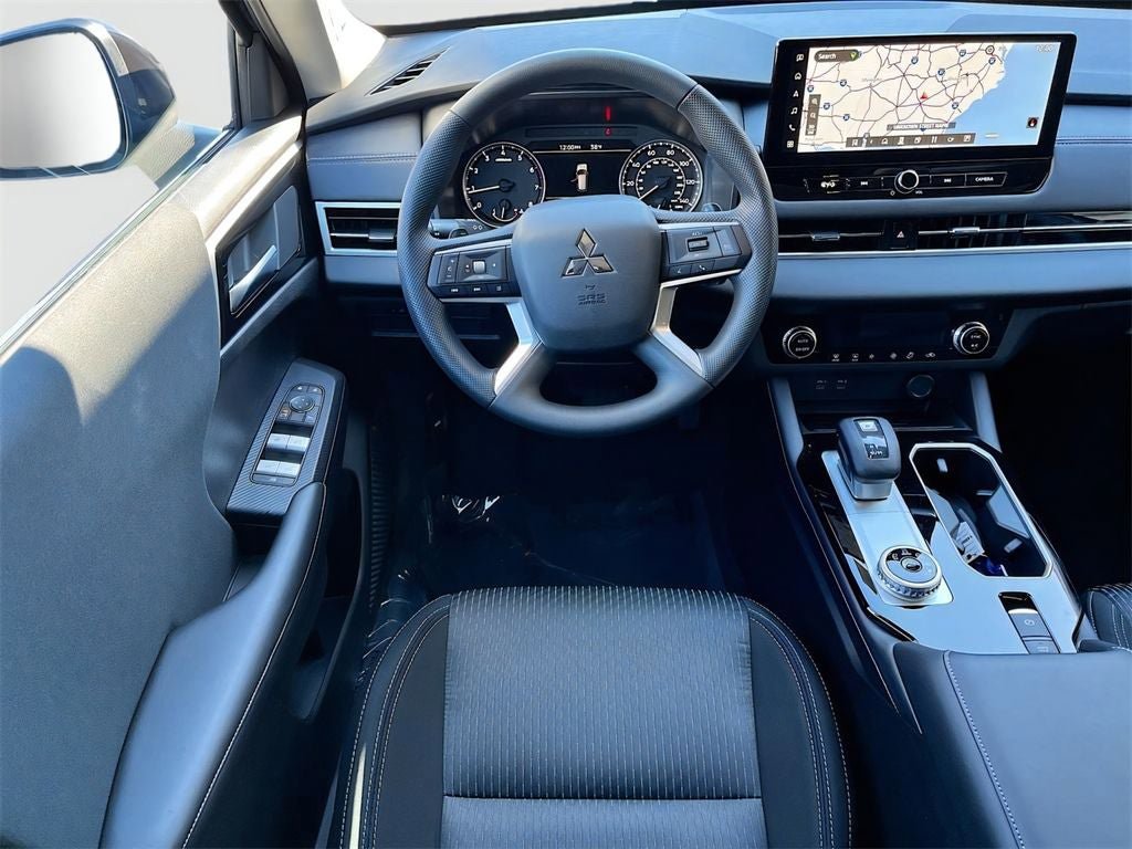 New 2026 Mitsubishi Outlander ES FWD image 27