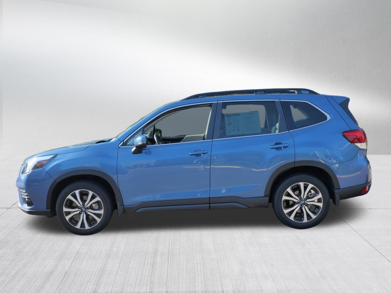 Used 2023 Subaru Forester Limited AWD/4WD image 5