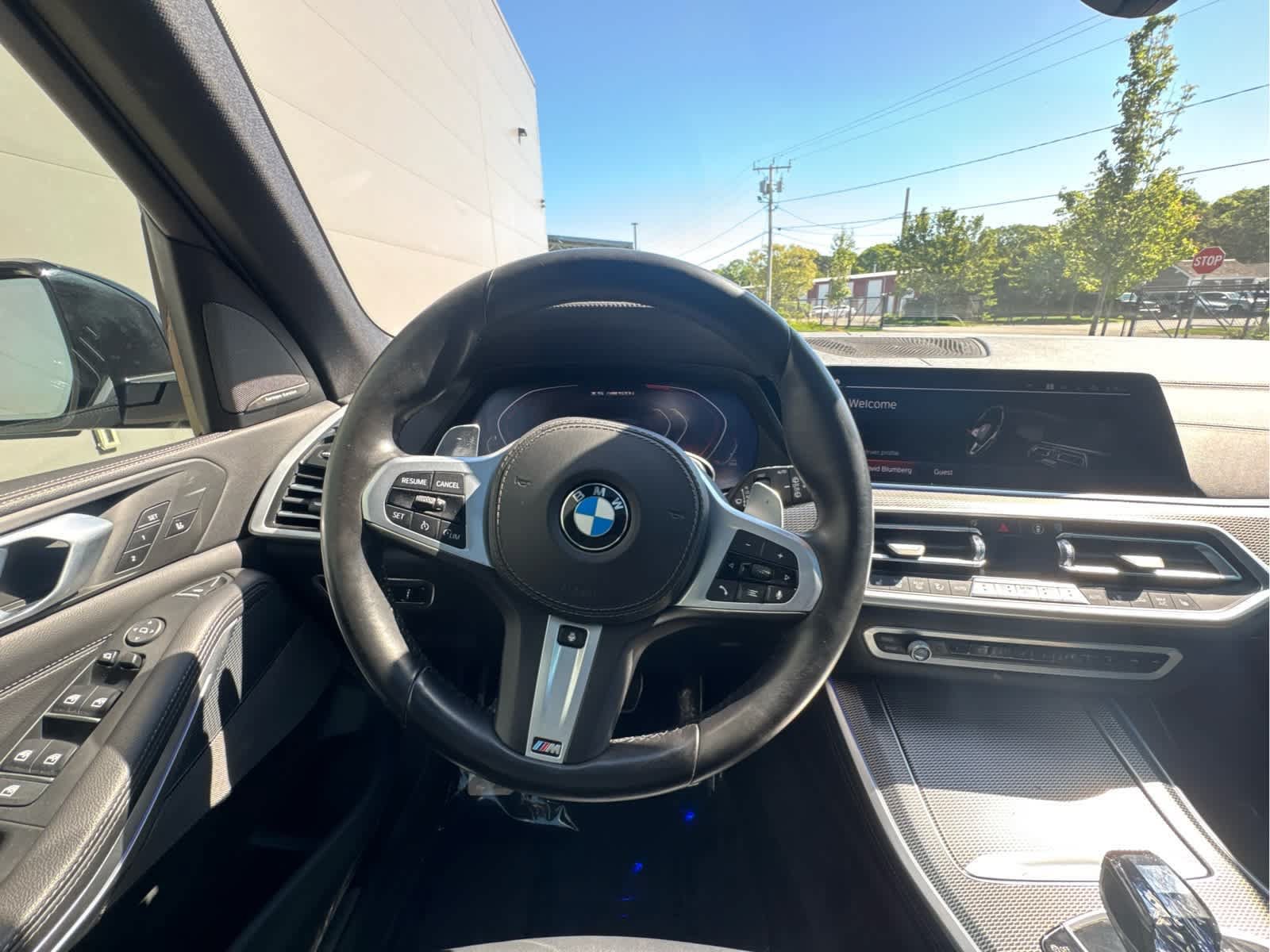 Used 2020 BMW X5 M50i w/ Premium Package AWD/4WD image 19