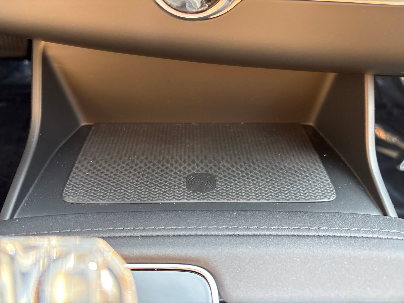 New 2026 Volvo XC90 B6 Plus w/ Protection Package Premier image 23