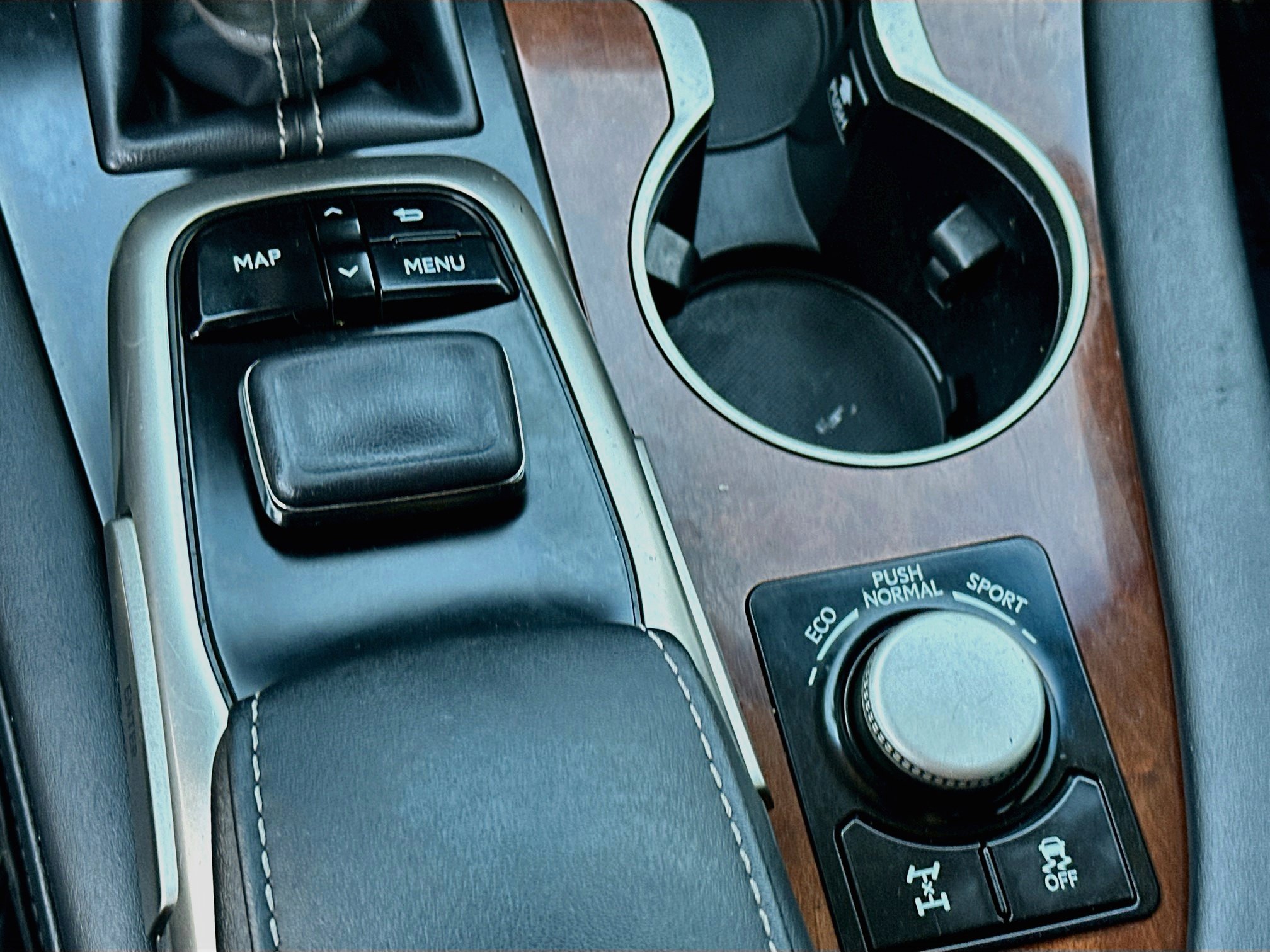 Used 2018 Lexus RX 350 AWD w/ Premium Package image 24