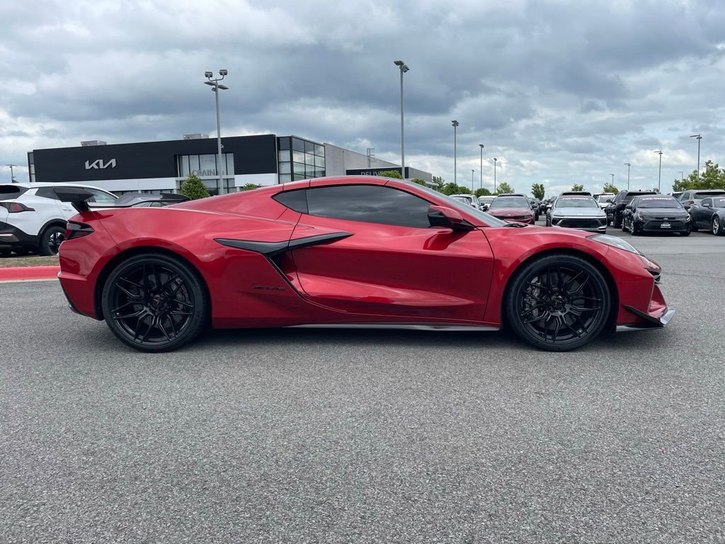 Used 2023 Chevrolet Corvette Z06 w/ Battery Protection Package RWD image 8