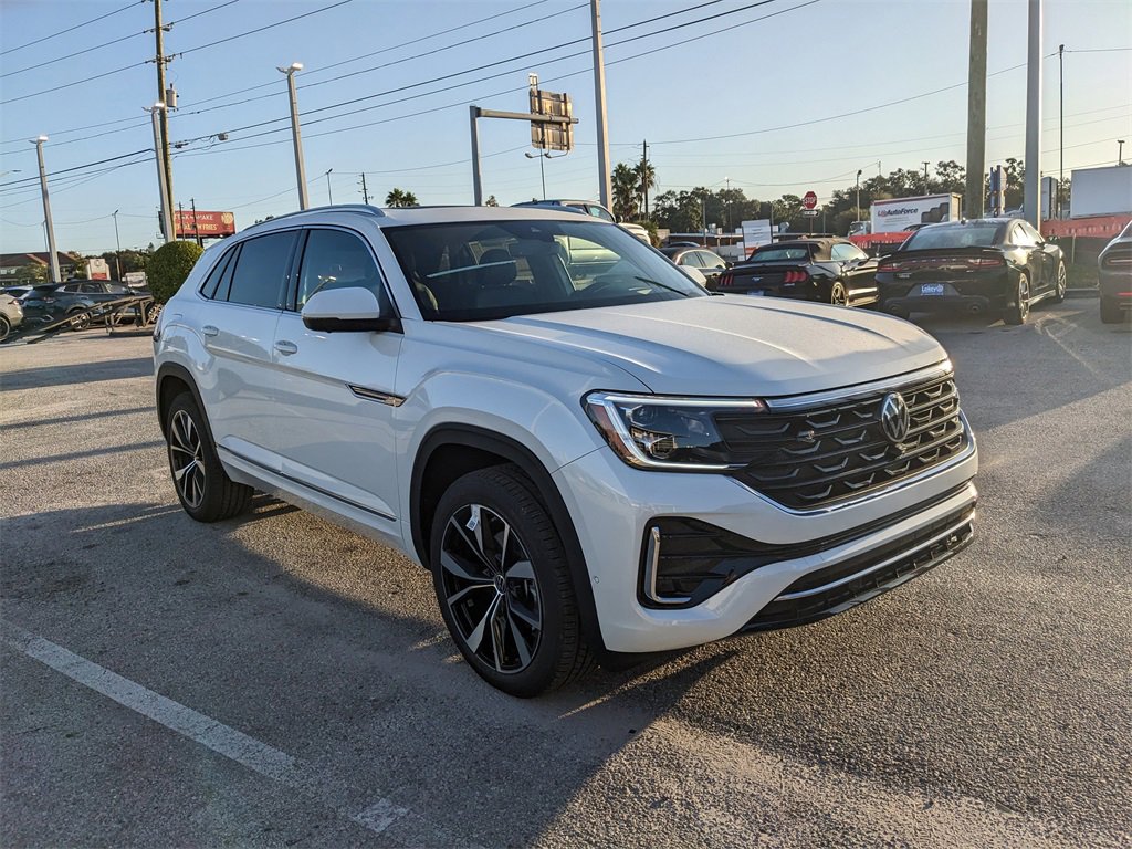 New 2026 Volkswagen Atlas Cross Sport SEL Premium R-Line image 10