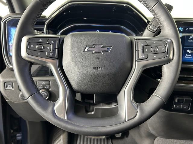 Used 2024 Chevrolet Silverado 1500 RST w/ Z71 Off-Road Package AWD/4WD image 32