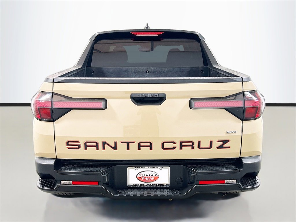 Used 2023 Hyundai Santa Cruz SEL image 5