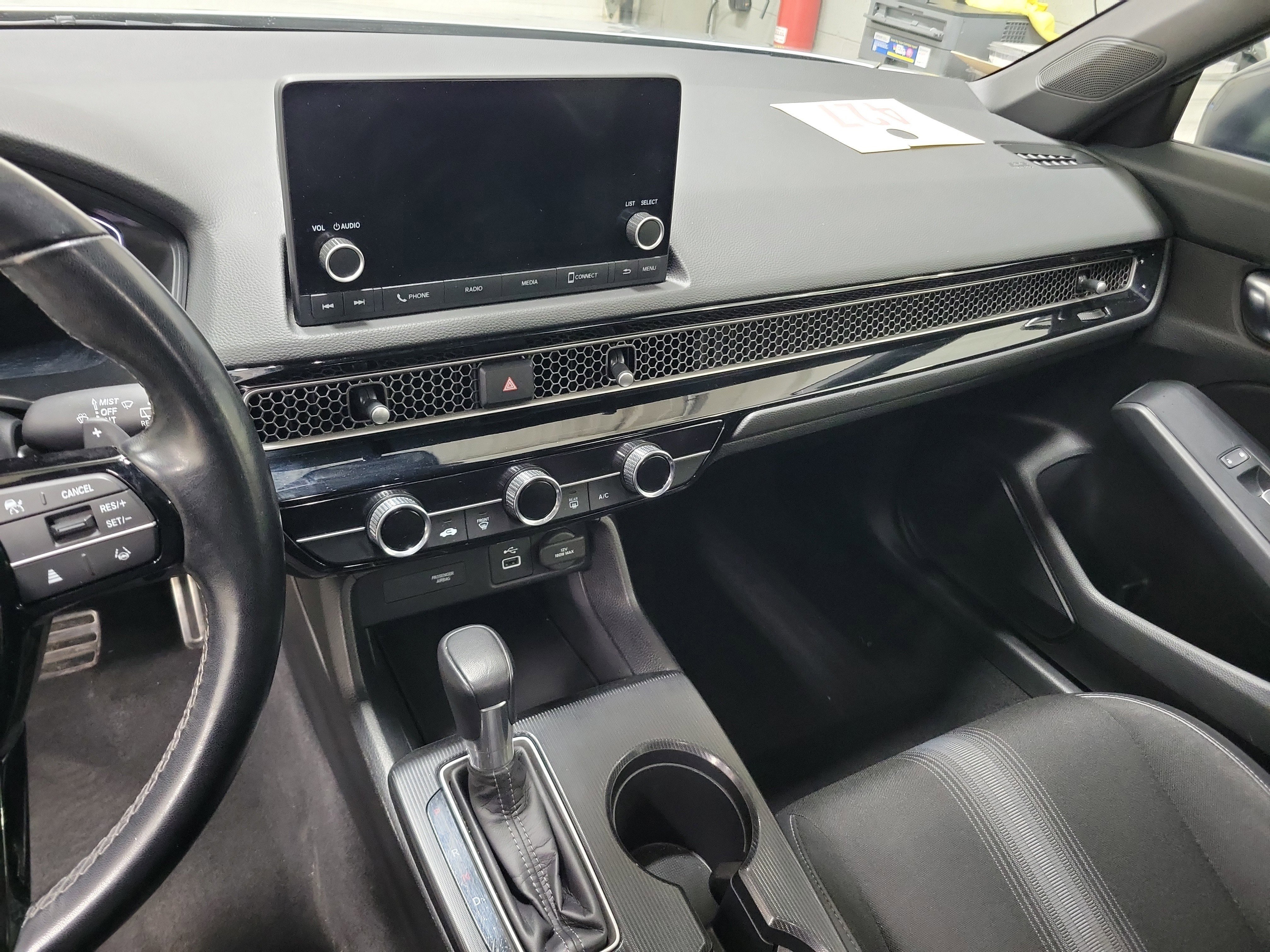 Used 2024 Honda Civic Sport image 12