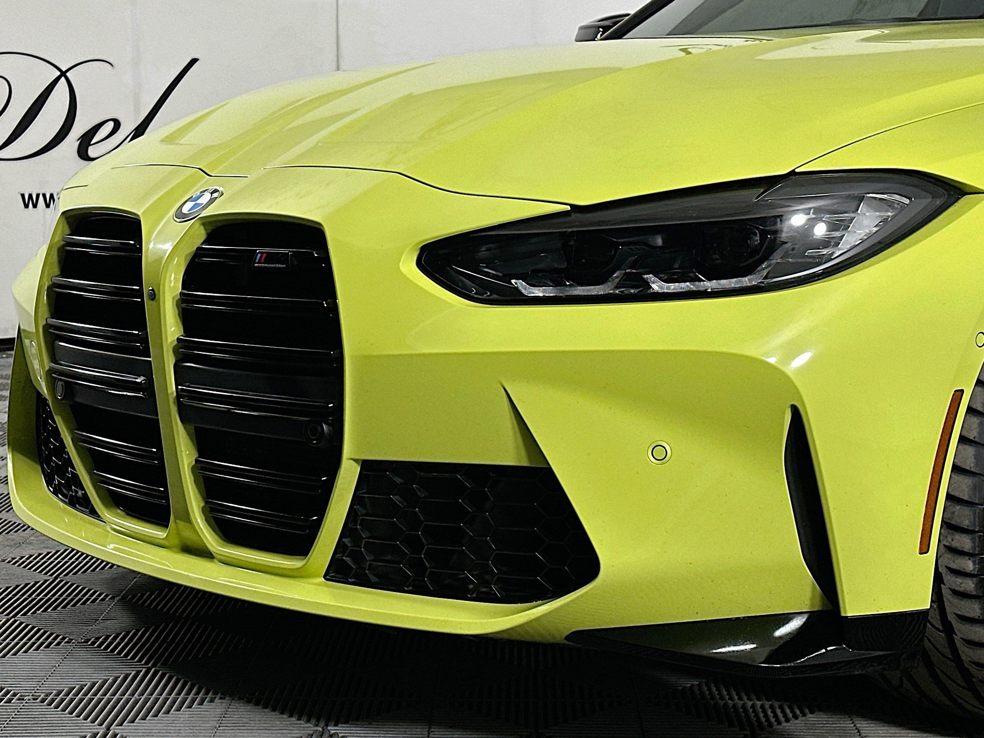 Used 2024 BMW M4 Competition w/ Parking Assistance Package RWD image 31