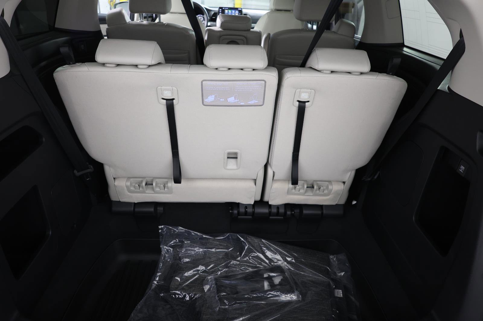 Used 2026 Honda Odyssey EX-L image 23