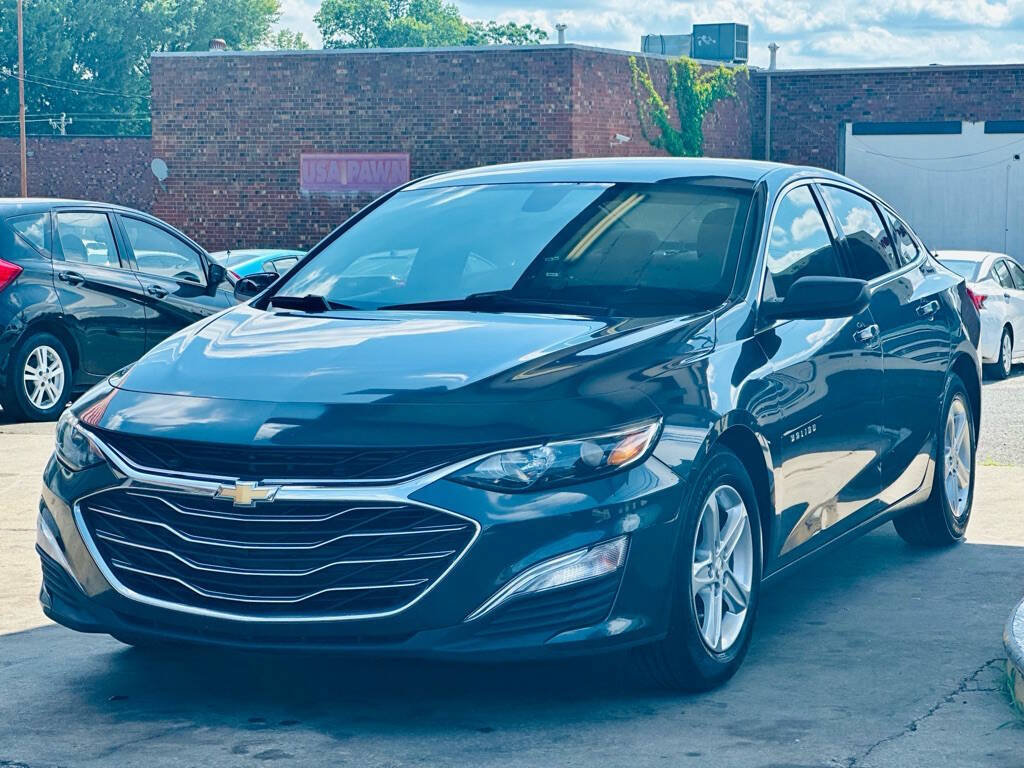 Used 2020 Chevrolet Malibu LS FWD image 3