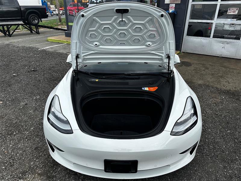 Used 2018 Tesla Model 3 Long Range RWD image 11