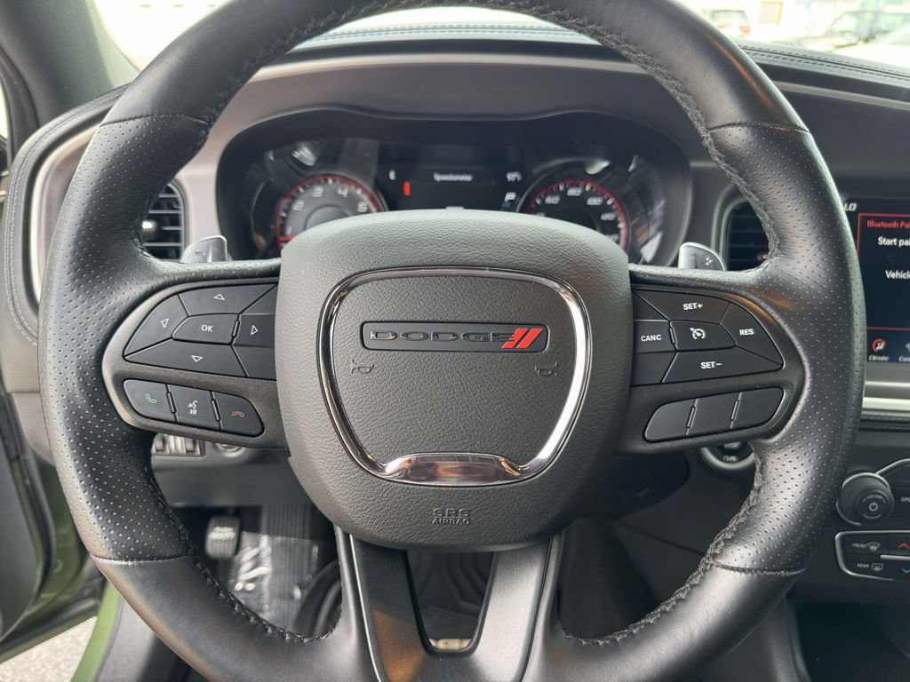 Used 2022 Dodge Charger R/T w/ Plus Group RWD image 18