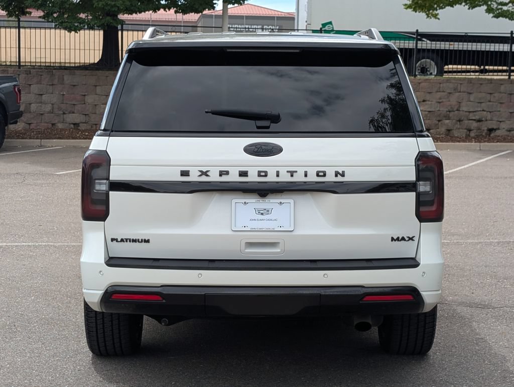 Used 2024 Ford Expedition Max Platinum AWD/4WD image 5
