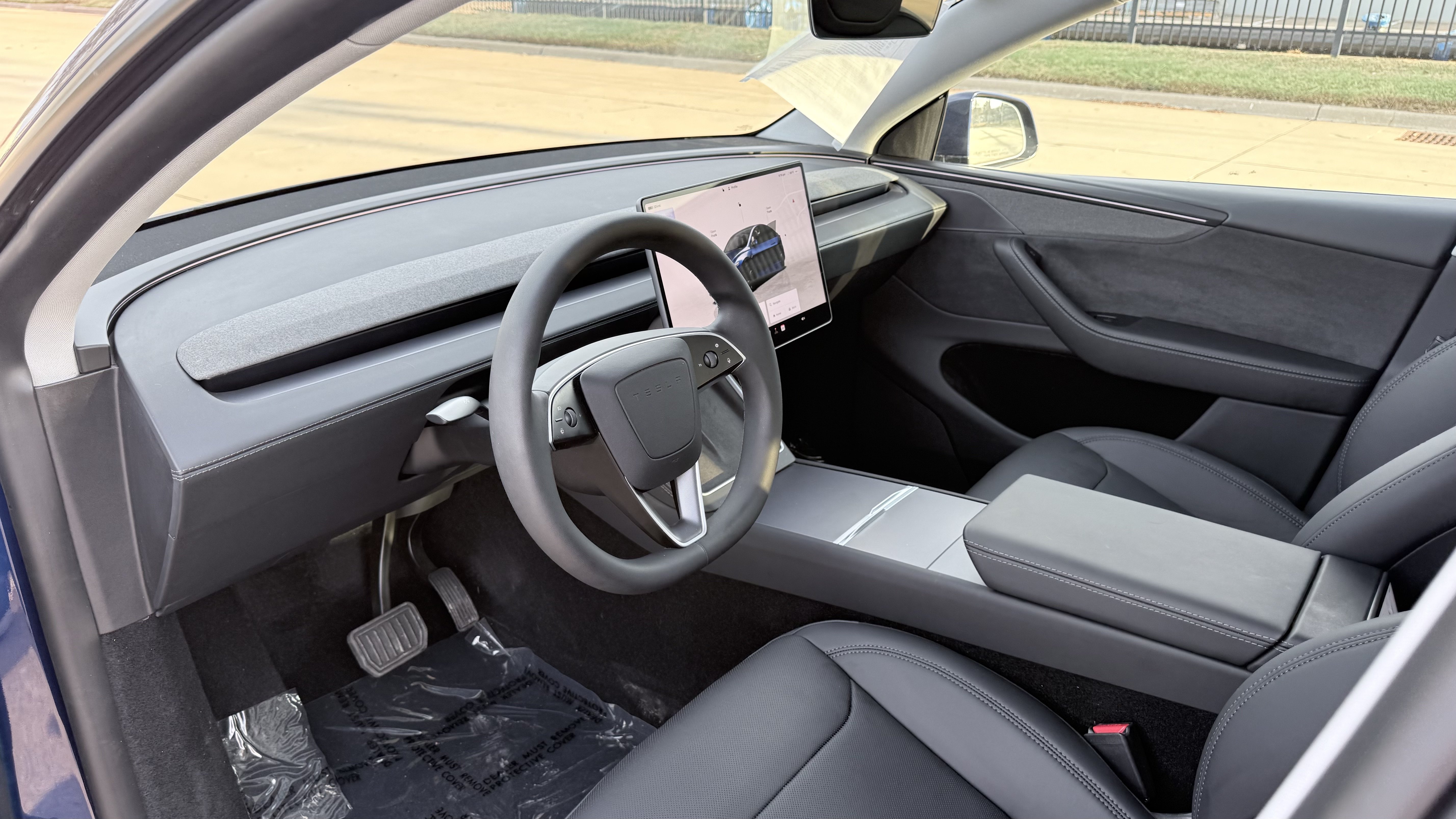 Used 2026 Tesla Model Y AWD image 24