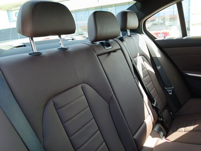 New 2026 BMW 330i Sedan w/ M Sport Package RWD image 10