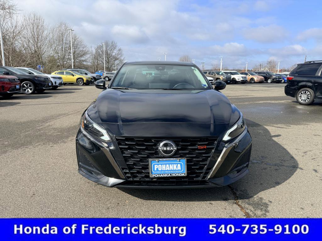 Used 2024 Nissan Altima 2.5 SR w/ SR Premium Package image 9