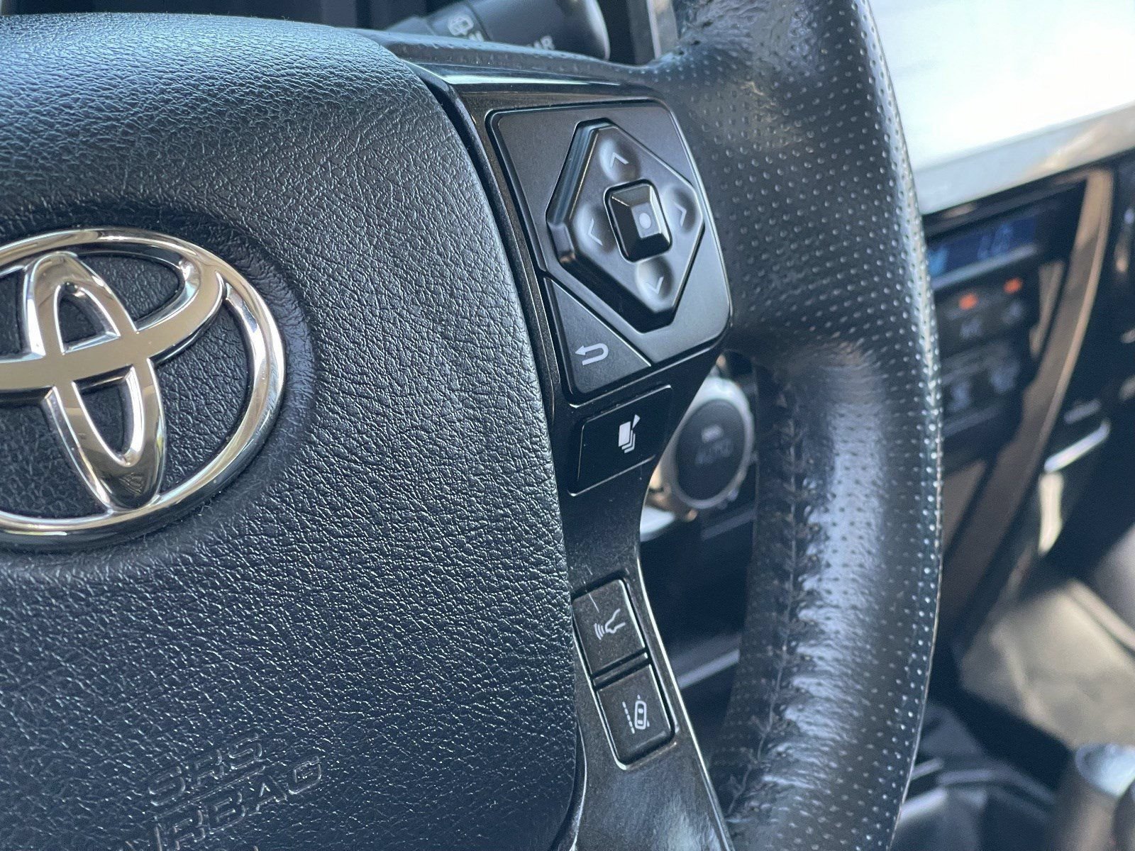 Used 2024 Toyota 4Runner TRD Pro AWD/4WD image 27