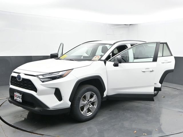 Used 2024 Toyota RAV4 LE AWD/4WD image 50