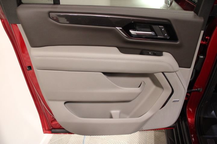 New 2026 GMC Yukon XL Elevation w/ Elevation Premium Package image 23