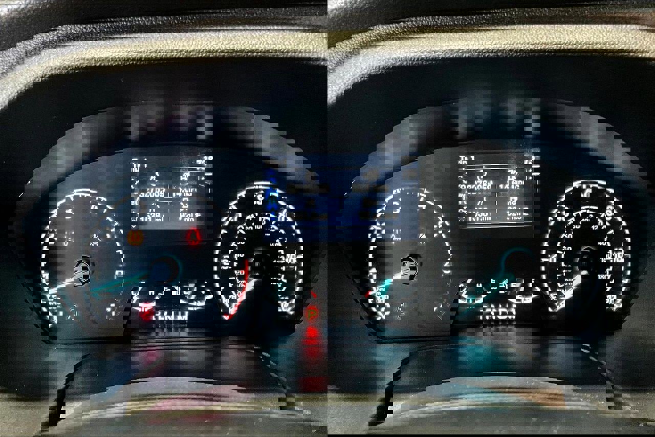 Used 2023 Ford Transit 350 XLT image 22