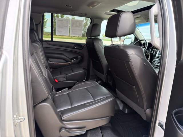 Used 2018 Chevrolet Suburban LT AWD/4WD image 29
