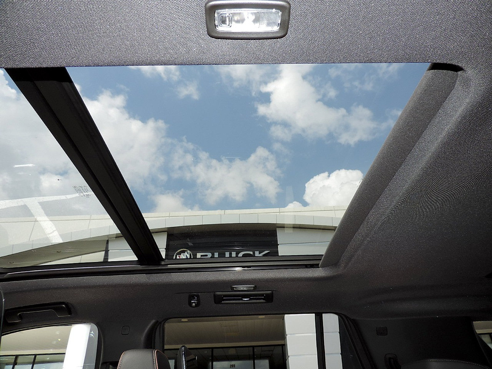 New 2026 GMC Yukon AT4 w/ AT4 Premium Plus Package AWD/4WD image 10