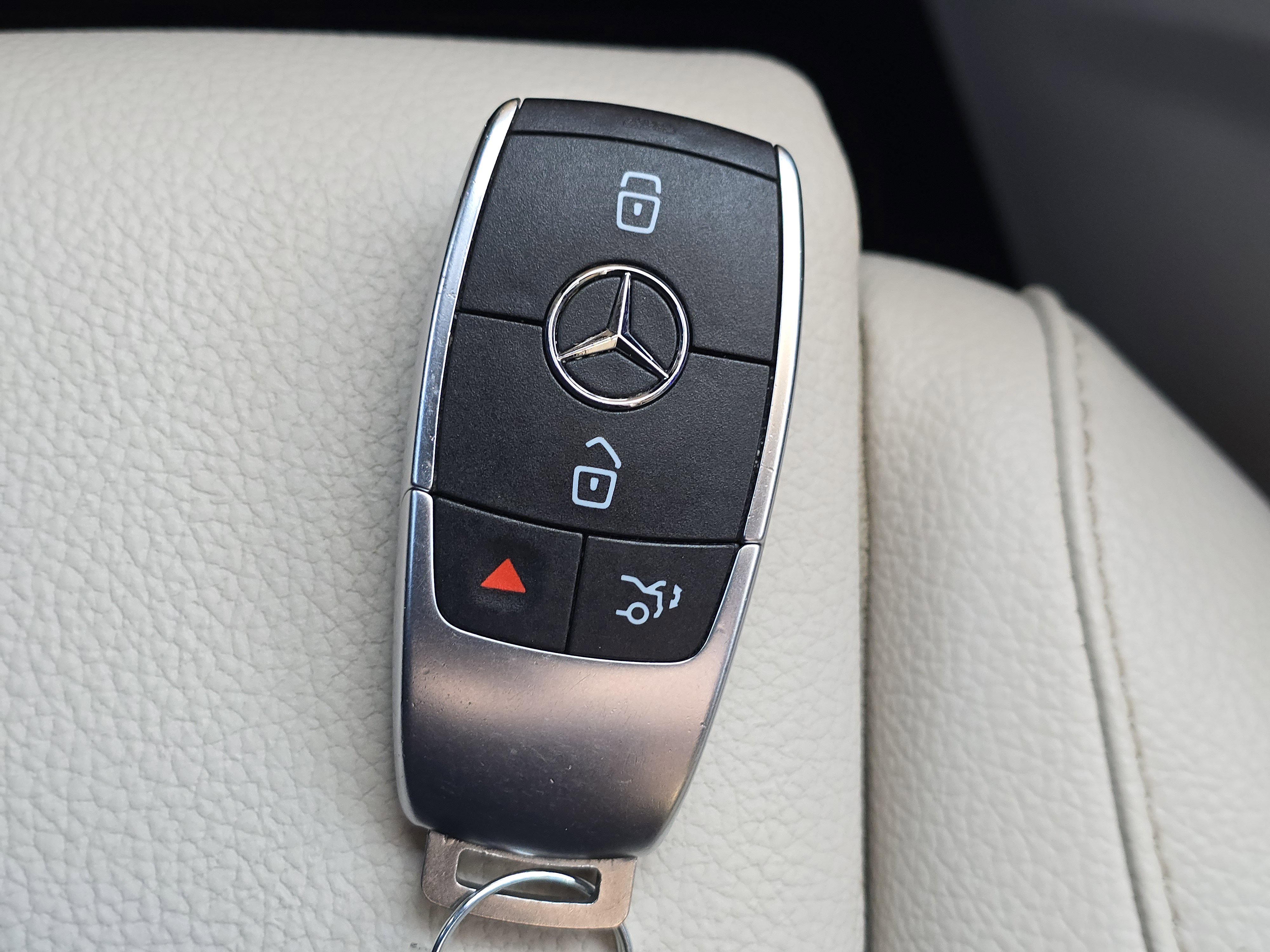 Used 2021 Mercedes-Benz GLA 250 4MATIC image 27