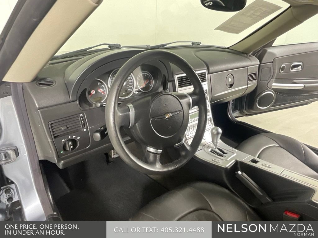 Used 2007 Chrysler Crossfire Limited RWD image 23