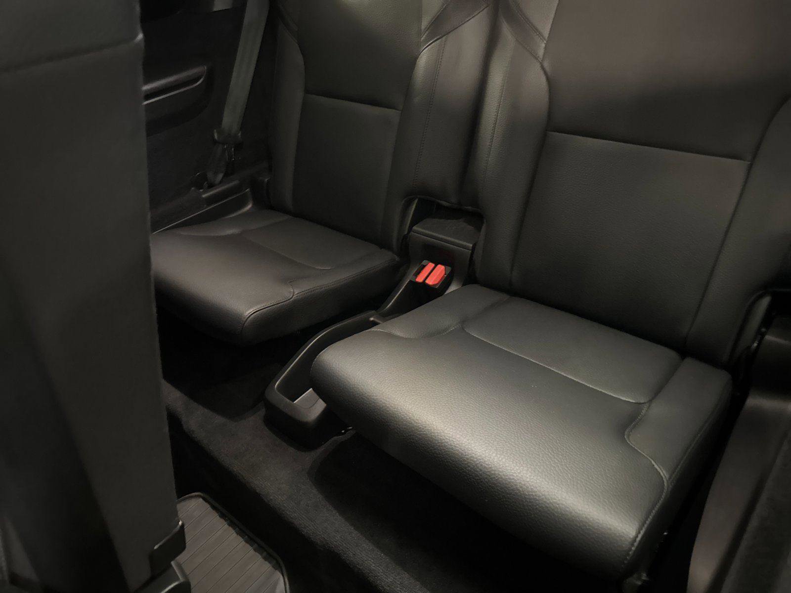 Used 2022 Volvo XC90 T8 Inscription Expression w/ Advanced Package image 14