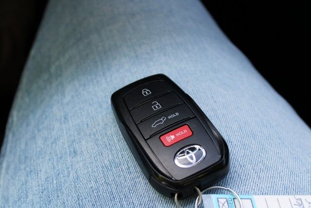 Used 2024 Toyota Grand Highlander XLE image 25