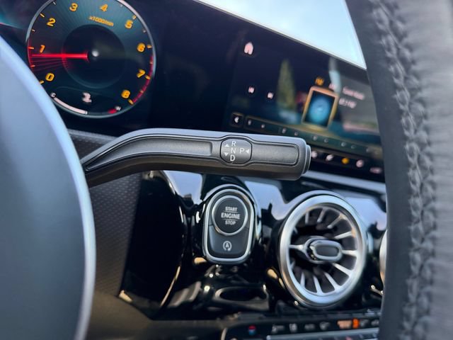 Used 2022 Mercedes-Benz CLA 250 4MATIC image 25