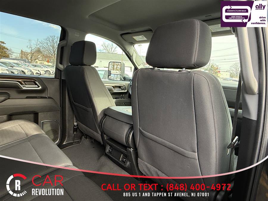Used 2024 Chevrolet Silverado 2500 LT AWD/4WD image 40