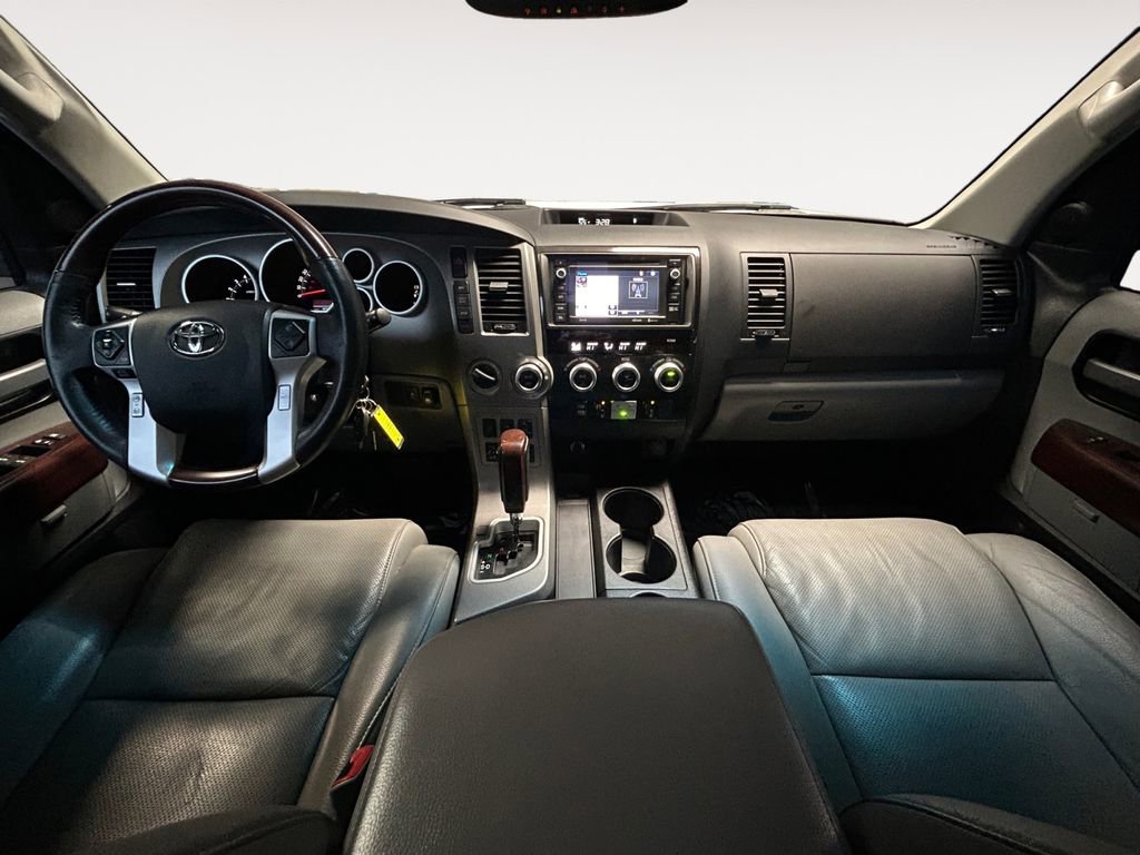 Used 2016 Toyota Sequoia Platinum image 13