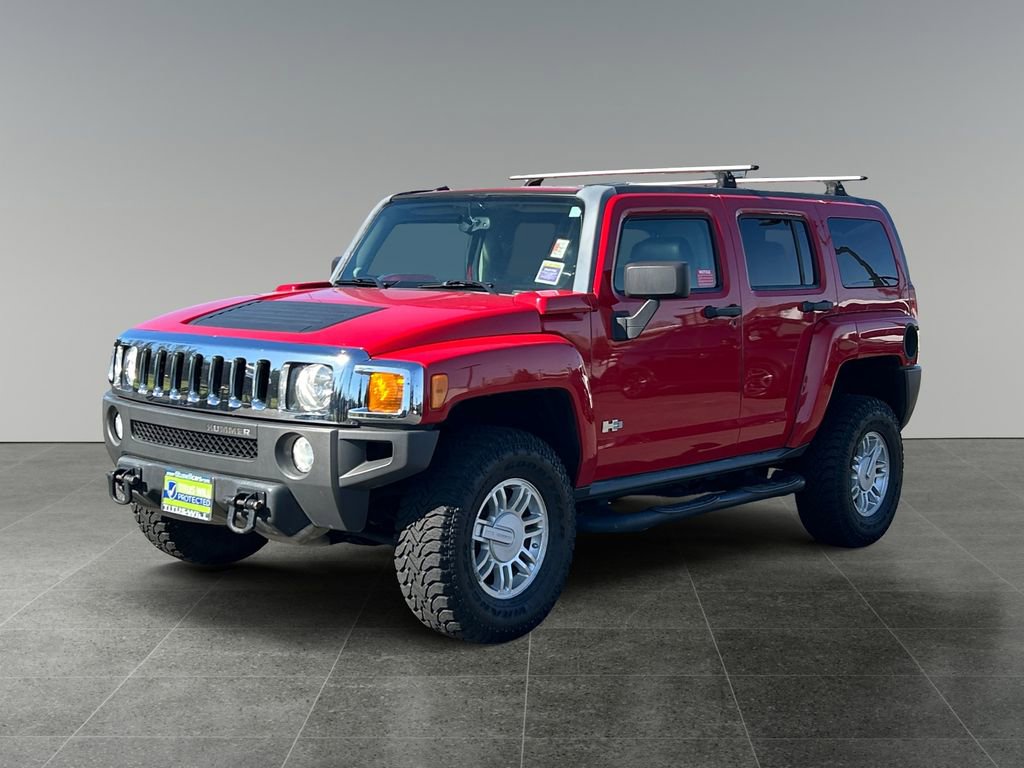 Used 2010 HUMMER H3 image 3