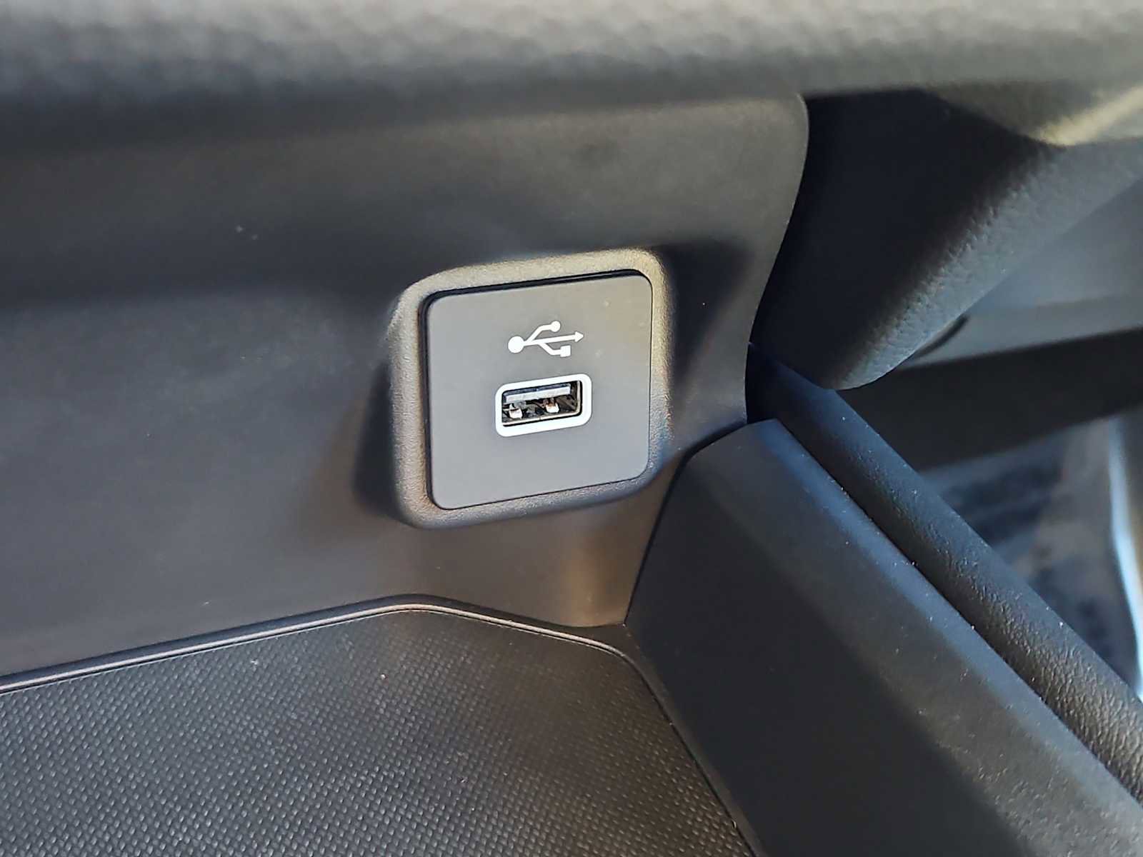 Used 2023 Honda HR-V LX image 22