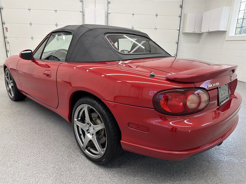Used 2004 MAZDA MX-5 Miata MAZDASPEED RWD image 26