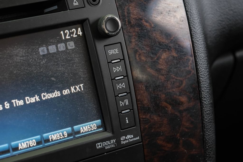 Used 2013 GMC Yukon XL Denali AWD/4WD image 39