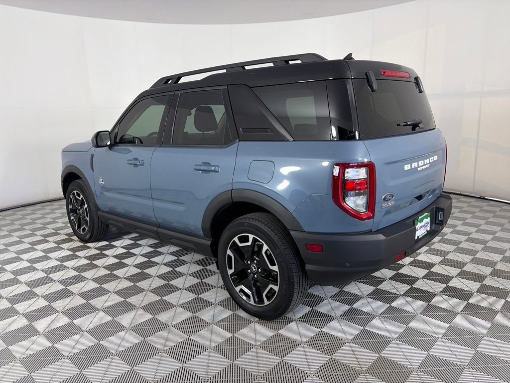 Certified 2024 Ford Bronco Sport Outer Banks w/ Tech Package image 5