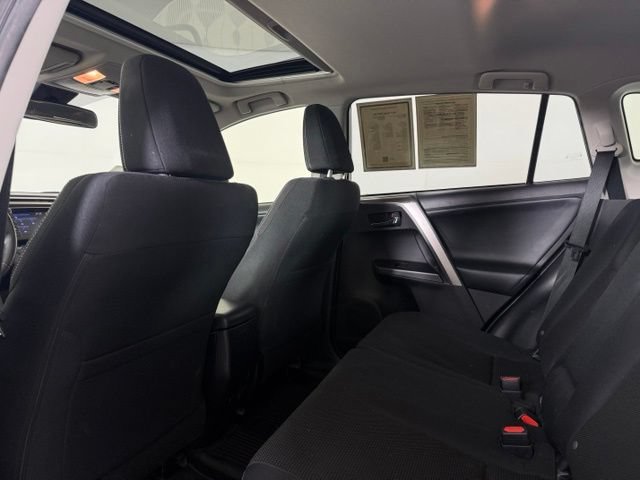Used 2017 Toyota RAV4 XLE w/ Premium Special Value Package AWD/4WD image 31