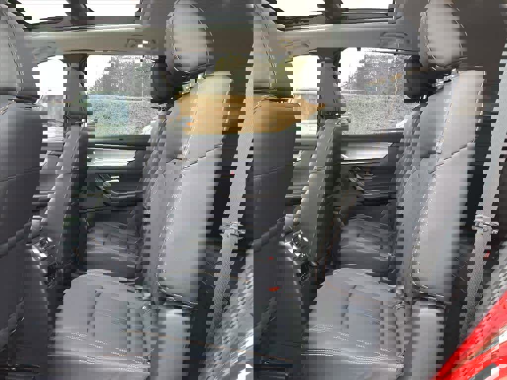 Used 2024 MAZDA CX-90 Plug-In Hybrid w/ Premium Pkg image 25