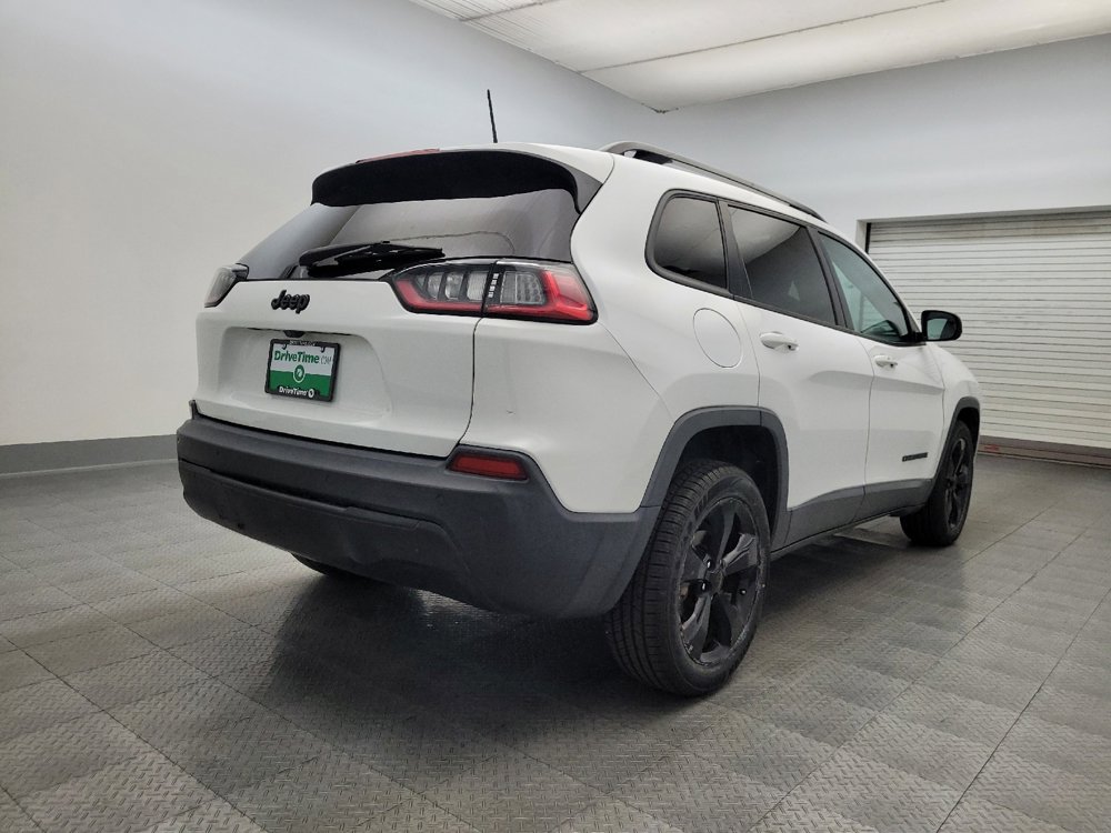 Used 2020 Jeep Cherokee Latitude Plus image 9
