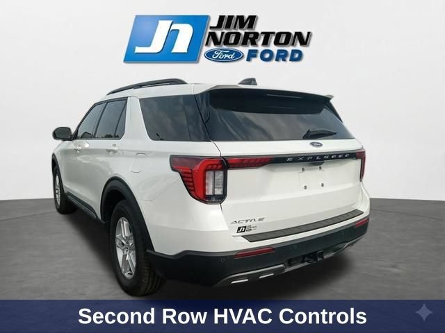 Used 2025 Ford Explorer Active w/ Active Comfort Package RWD image 7