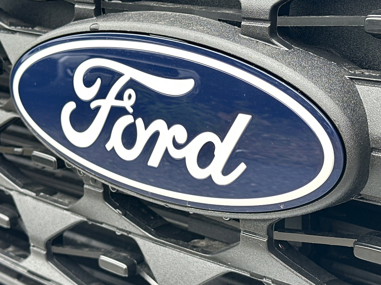 New 2025 Ford Maverick XLT w/ XLT Luxury Package image 13