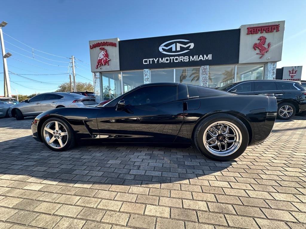 Used 2010 Chevrolet Corvette Coupe w/ 1LT image 5