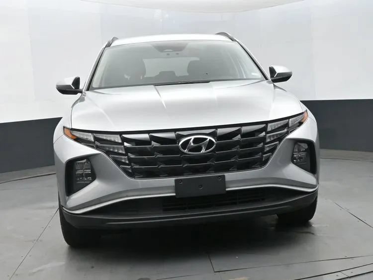 Used 2024 Hyundai Tucson SEL FWD image 3